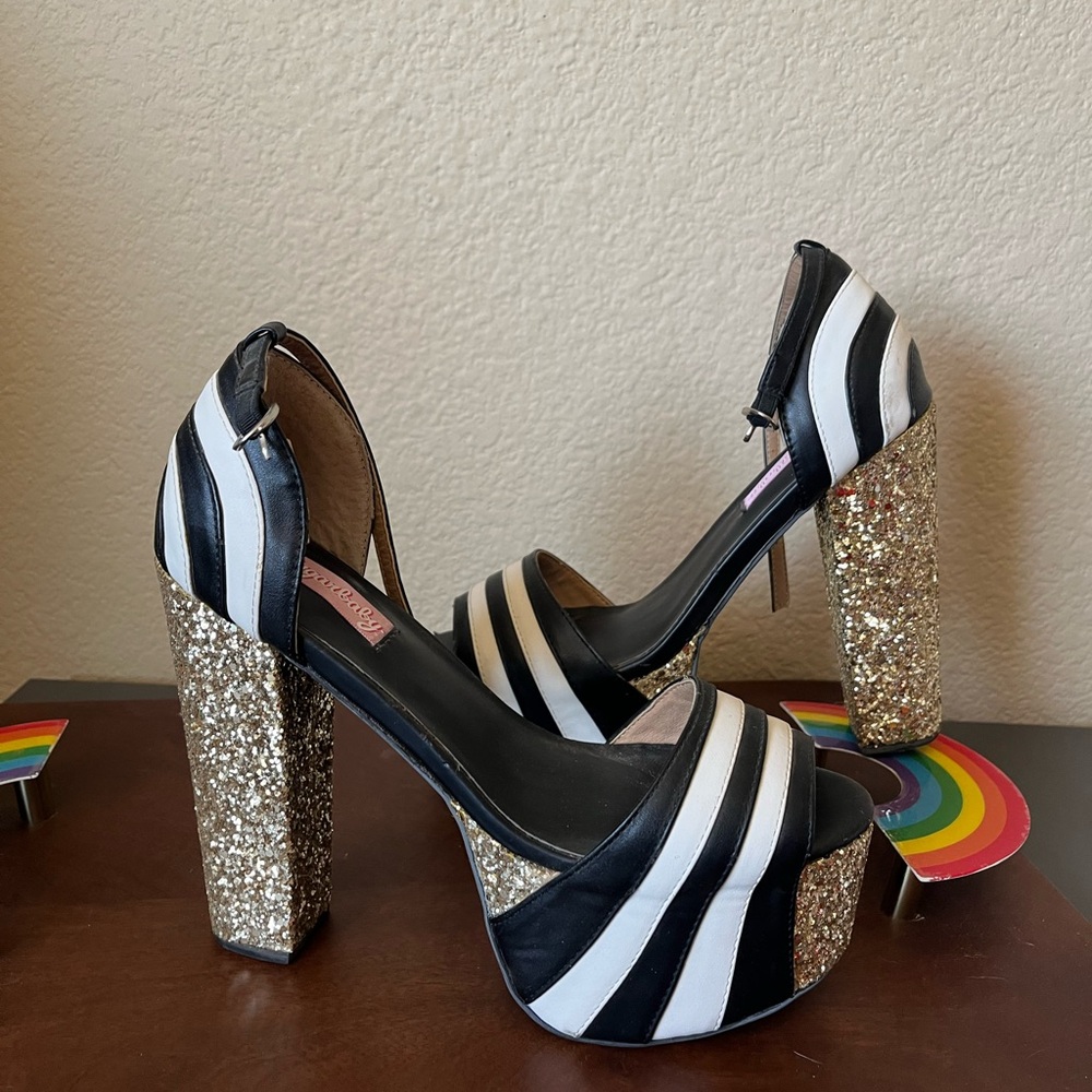 Glam glitter and stripes platform heels!!!